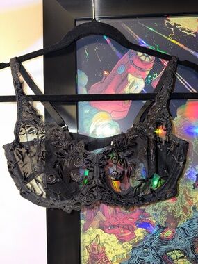 Soma Black Sheer Embroidered Lace Underwire Bra